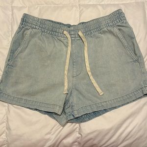 Gap Pull On Jean Shorts